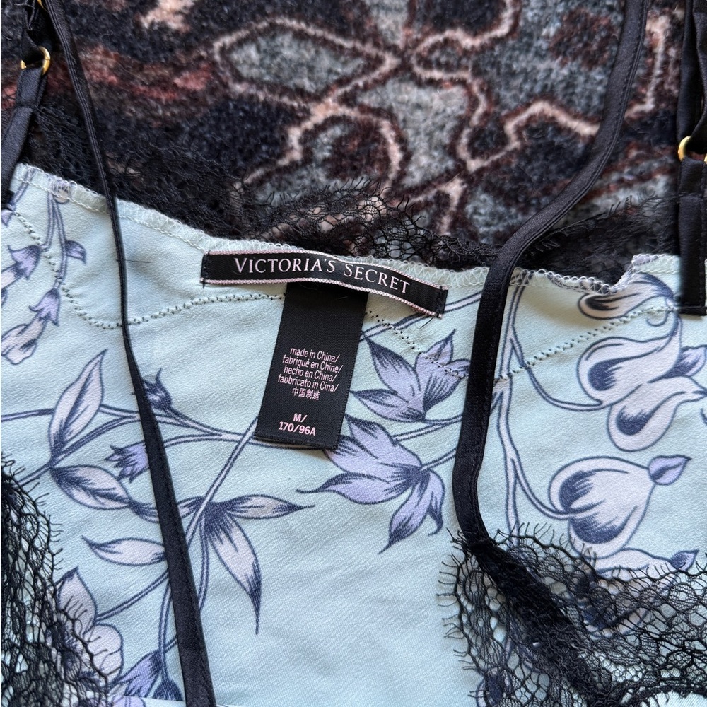 Victorias Secret Satin Pj’s lounge Floral Lace‎ blue Sleepwear Set cami shorts - Picture 3 of 5
